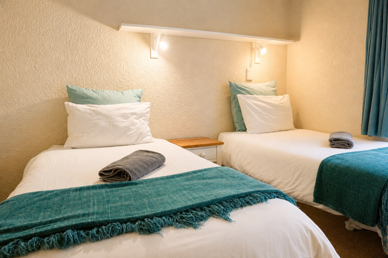 Chalet upstairs bedroom, alternative view